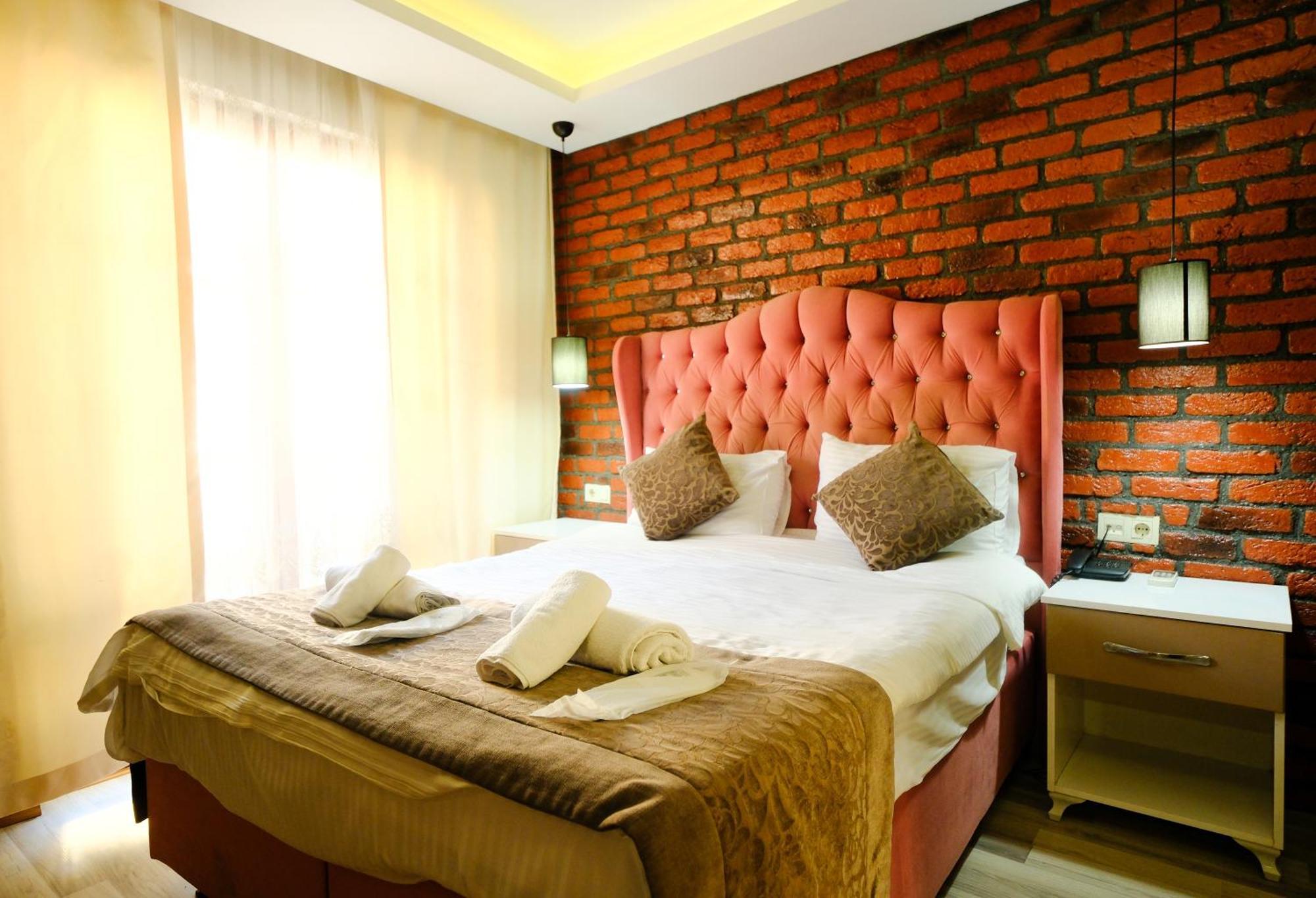 Taksim Celebi Suites Provincia di Provincia di Istanbul Esterno foto